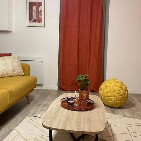 Comme Un Air De Provence A Blois Apartment Ngoại thất bức ảnh