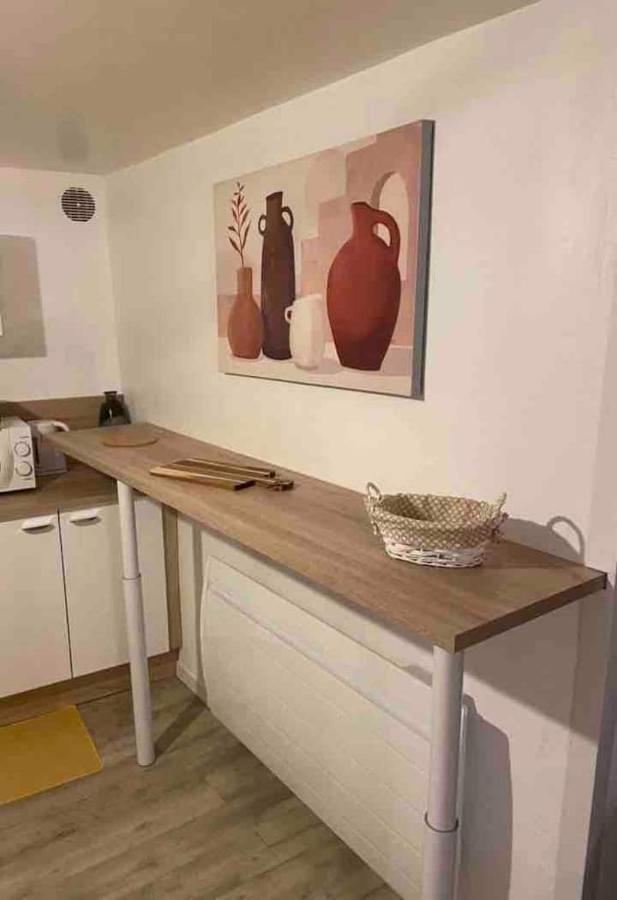 Comme Un Air De Provence A Blois Apartment Ngoại thất bức ảnh