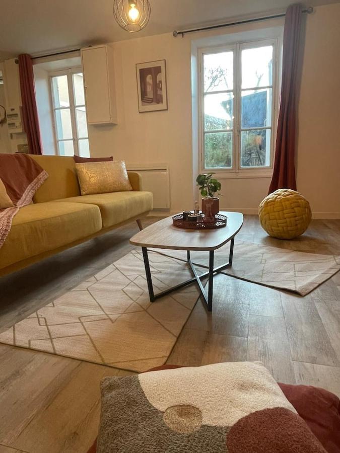 Comme Un Air De Provence A Blois Apartment Ngoại thất bức ảnh